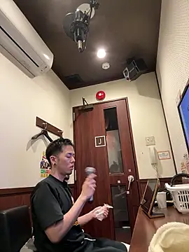 Snapshot of ippei0001 chatting on 02/21/26, 03:13 ippei0001 online show from 02/21/26, 03:13