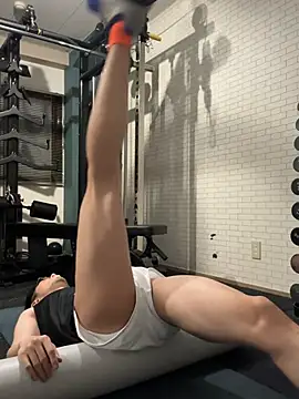 Snapshot of ippei0001 chatting on 02/24/26, 02:15 ippei0001 online show from 02/24/26, 02:15