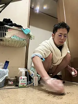 Snapshot of ippei0001 chatting on 03/02/26, 03:41 ippei0001 online show from 03/02/26, 03:41