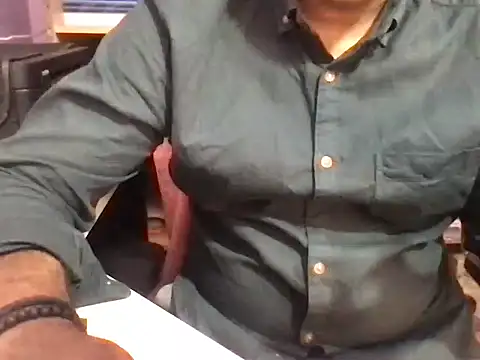 Snapshot of KingCobra_07 chatting on 03/17/26, 10:29 KingCobra 07 online show from 03/17/26, 10:29