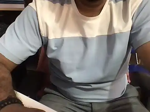 Snapshot of KingCobra_07 chatting on 03/19/26, 05:22 KingCobra 07 online show from 03/19/26, 05:22