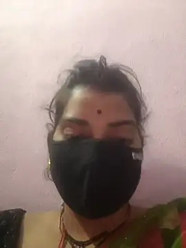 Tamanna hot online show from 11/21/25, 03:22