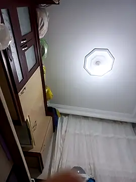 Snapshot of Mahsime chatting on 11/13/25, 09:58 Mahsime online show from 11/13/25, 09:58