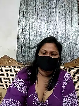 Snapshot of munni-506 chatting on 11/07/25, 08:53 munni-506 online show from 11/07/25, 08:53