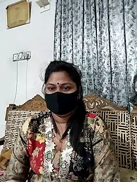 Snapshot of munni-506 chatting on 03/07/26, 06:38 munni-506 online show from 03/07/26, 06:38