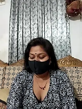 Snapshot of munni-506 chatting on 04/27/26, 06:06 munni-506 online show from 04/27/26, 06:06