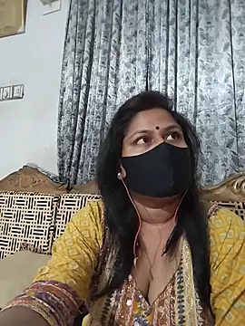 Snapshot of munni-506 chatting on 05/25/26, 05:08 munni-506 online show from 05/25/26, 05:08