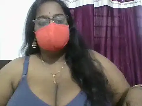 hootypriya online show from 04/01/26, 12:50
