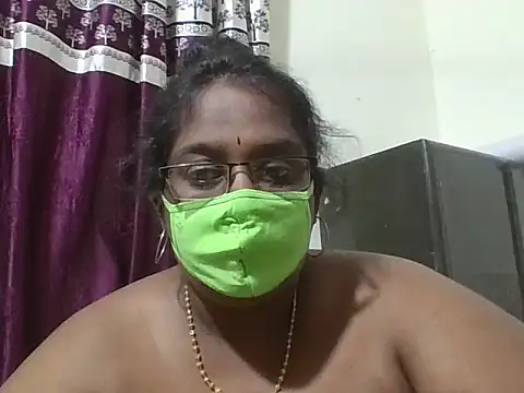hootypriya online show from 04/30/26, 08:57