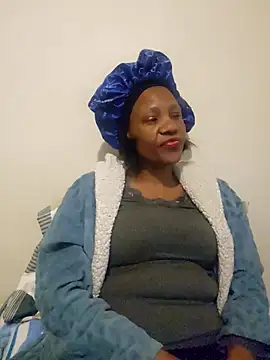 Snapshot of Mommy_Sienna chatting on 04/29/26, 07:53 Mommy Sienna online show from 04/29/26, 07:53