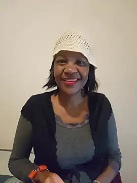 Mommy Sienna online show from 06/06/26, 04:33