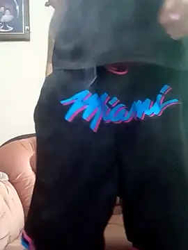 Snapshot of feoggt chatting on 03/22/26, 09:29 feoggt online show from 03/22/26, 09:29