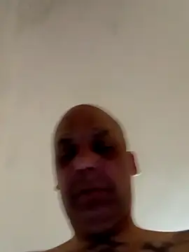 Snapshot of feoggt chatting on 03/30/26, 01:28 feoggt online show from 03/30/26, 01:28