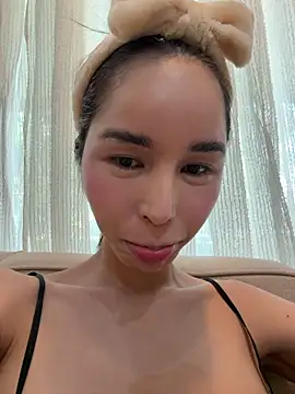 miss ditey09 online show from 04/27/26, 05:49