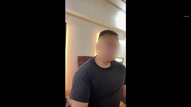 Snapshot of kentojp chatting on 11/18/25, 08:08 kentojp online show from 11/18/25, 08:08