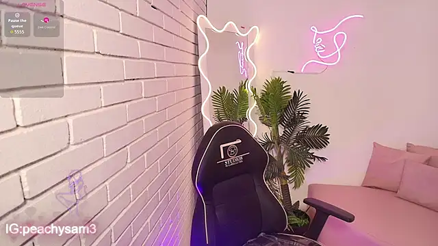 PEACHY TAY online show from 11/25/25, 11:43