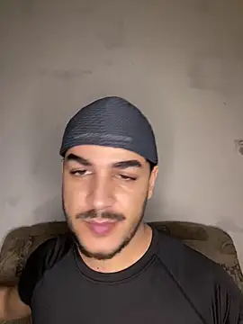 MorenoVelvet online show from 12/22/25, 09:34