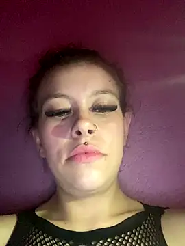 Snapshot of letty125 chatting on 11/08/25, 11:47 letty125 online show from 11/08/25, 11:47