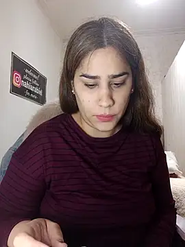 nahiarabiel33 online show from 06/10/26, 05:12