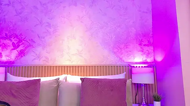 ValeriaMonet online show from 06/09/26, 07:58