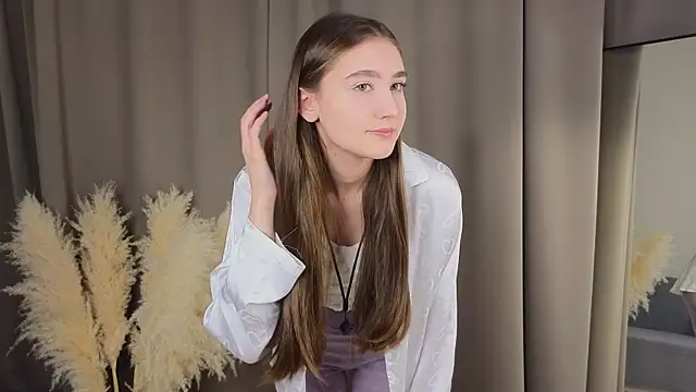 AriannaSemke online show from 11/13/25, 01:26