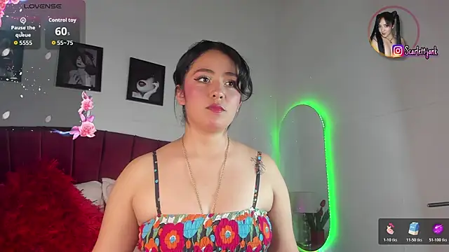 Snapshot of Scarlett_Jank chatting on 07/15/26, 06:24 Scarlett Jank online show from 07/15/26, 06:24