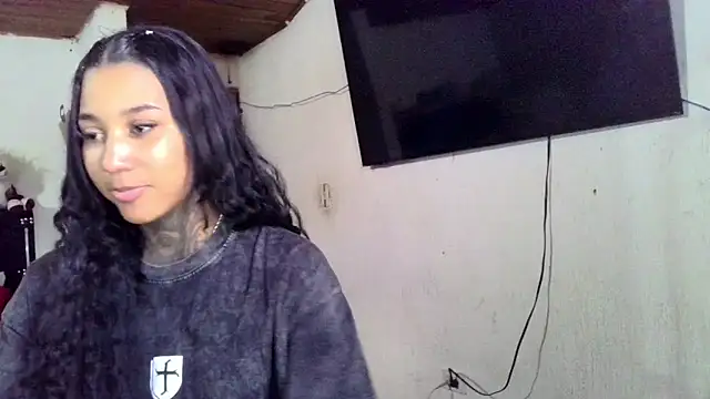Snapshot of lyam_ebony_ chatting on 03/20/26, 08:03 lyam ebony online show from 03/20/26, 08:03