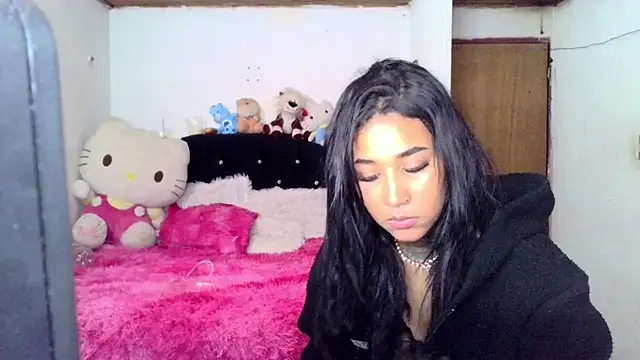 Snapshot of lyam_ebony_ chatting on 04/15/26, 06:09 lyam ebony online show from 04/15/26, 06:09