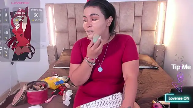 Ashlye rose0 online show from 11/20/25, 11:54