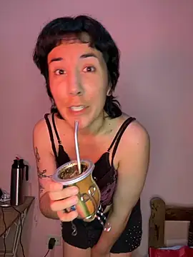 millielatina online show from 11/10/25, 09:03