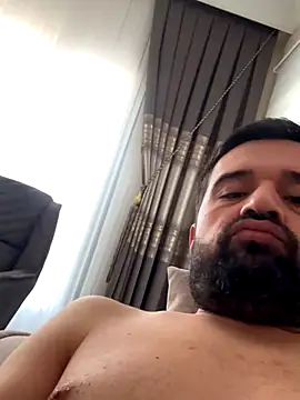 Snapshot of NiktirGit31 chatting on 11/07/25, 12:38 NiktirGit31 online show from 11/07/25, 12:38