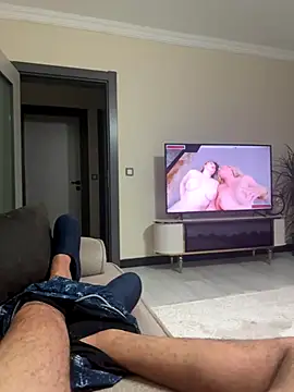 Snapshot of NiktirGit31 chatting on 11/22/25, 04:39 NiktirGit31 online show from 11/22/25, 04:39