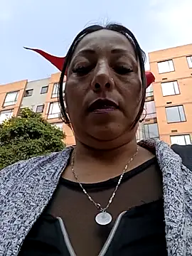 Snapshot of misshot_02 chatting on 02/12/26, 08:04 misshot 02 online show from 02/12/26, 08:04