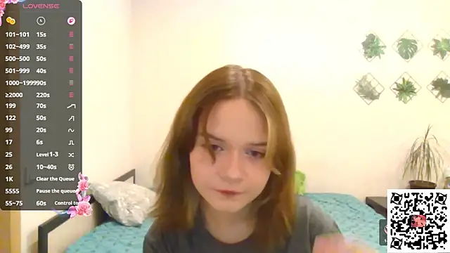 AlissaGerardo online show from 11/21/25, 12:04