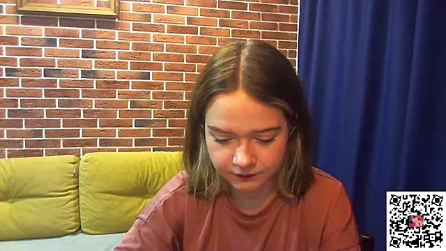 AlissaGerardo online show from 11/28/25, 02:09