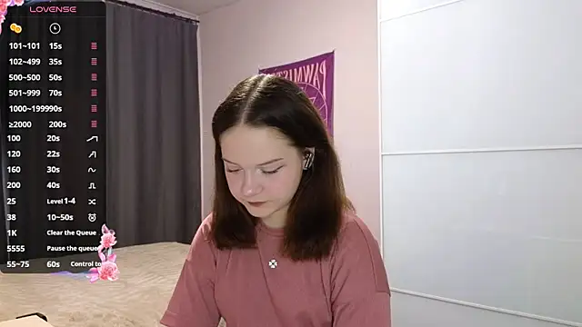 AlissaGerardo online show from 04/25/26, 12:08