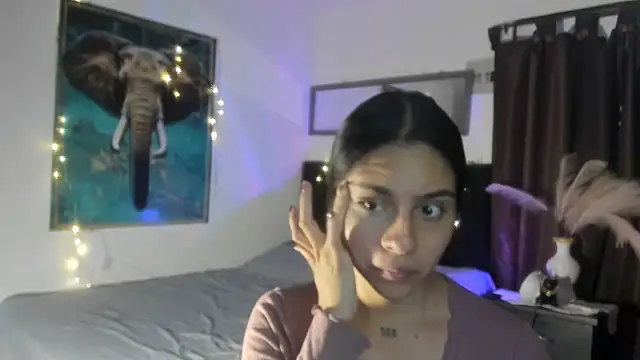 Snapshot of alisaa_jhons1 chatting on 01/06/26, 11:07 alisaa jhons1 online show from 01/06/26, 11:07