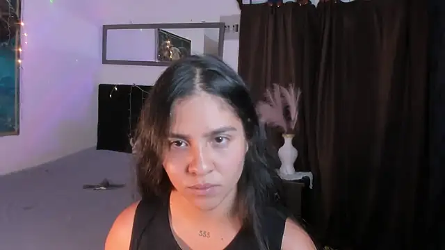 Snapshot of alisaa_jhons1 chatting on 01/09/26, 01:19 alisaa jhons1 online show from 01/09/26, 01:19