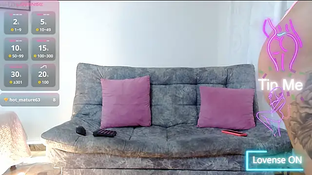 selenna foxx1 online show from 11/06/25, 08:32