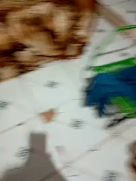 Snapshot of Cross3680 chatting on 11/17/25, 12:38 Cross3680 online show from 11/17/25, 12:38