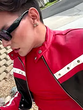 Snapshot of Venusinfur555 chatting on 11/05/25, 11:16 Venusinfur555 online show from 11/05/25, 11:16