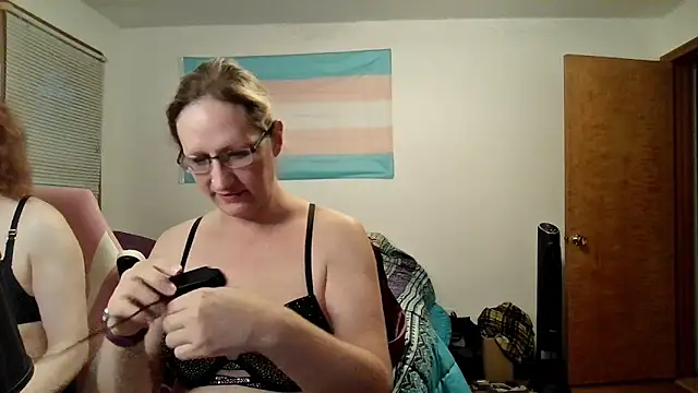 Snapshot of Savanah_Banana_ chatting on 06/06/26, 10:31 Savanah Banana online show from 06/06/26, 10:31