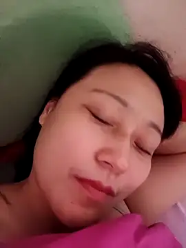 Snapshot of meiNv79 chatting on 11/25/25, 11:38 meiNv79 online show from 11/25/25, 11:38