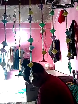 Snapshot of Hott_minesh chatting on 11/13/25, 05:17 Hott minesh online show from 11/13/25, 05:17