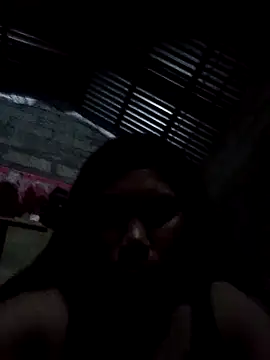 Snapshot of JuicyKittie20 chatting on 11/07/25, 06:19 JuicyKittie20 online show from 11/07/25, 06:19