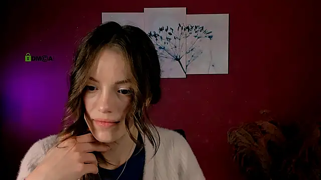 Snapshot of mia_starrr_ chatting on 12/02/25, 09:36 mia starrr online show from 12/02/25, 09:36