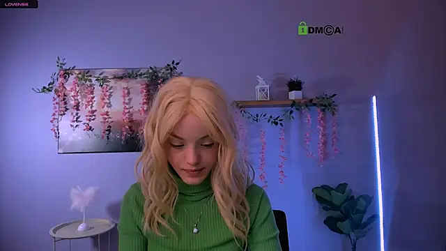 Snapshot of mia_starrr_ chatting on 02/09/26, 09:08 mia starrr online show from 02/09/26, 09:08