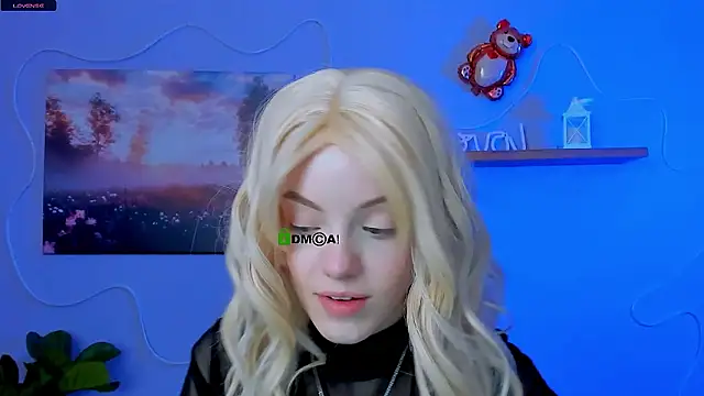 Snapshot of mia_starrr_ chatting on 03/15/26, 08:04 mia starrr online show from 03/15/26, 08:04