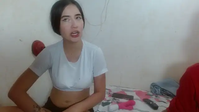 the breasts of desir  online show from 11/20/25, 03:12