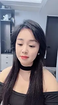 Snapshot of Lucky--Lucy chatting on 11/16/25, 03:28 Lucky--Lucy online show from 11/16/25, 03:28